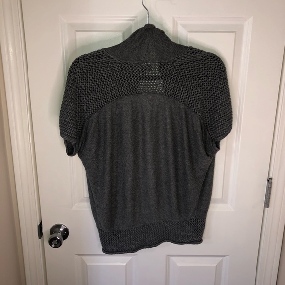 💋💋💋 3 for $20 💋💋💋Grey Express Shrug - Picture 2 of 7